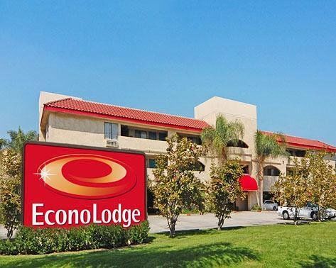 Econo Lodge 皮科里韦拉 外观 照片